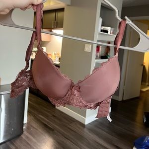 Victorias Secret Demi Cup 32DD